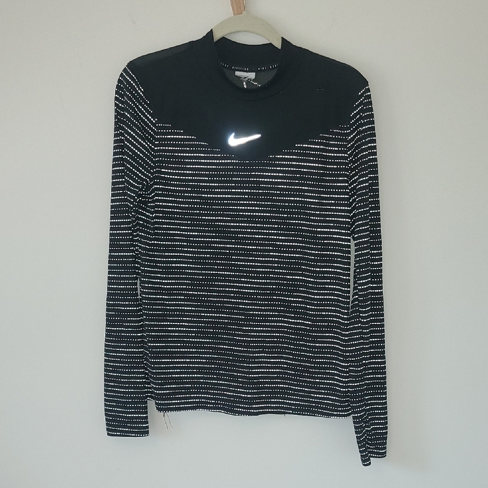 Nike Black and White Long Sleeve Top